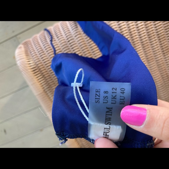 Sweater - Picture 2 of 4